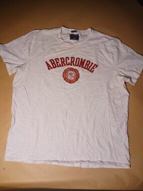Abercrombie & Fitch Round Neck Vintage XXL
